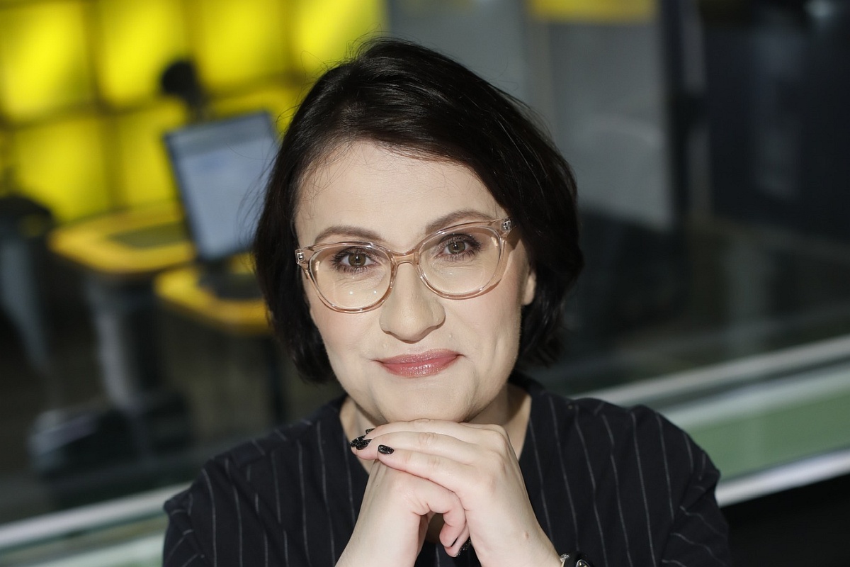 Kim jest Justyna Dżbik-Kluge - prowadząca "Warszawiacy śpiewają (nie)zakazane piosenki" 2025