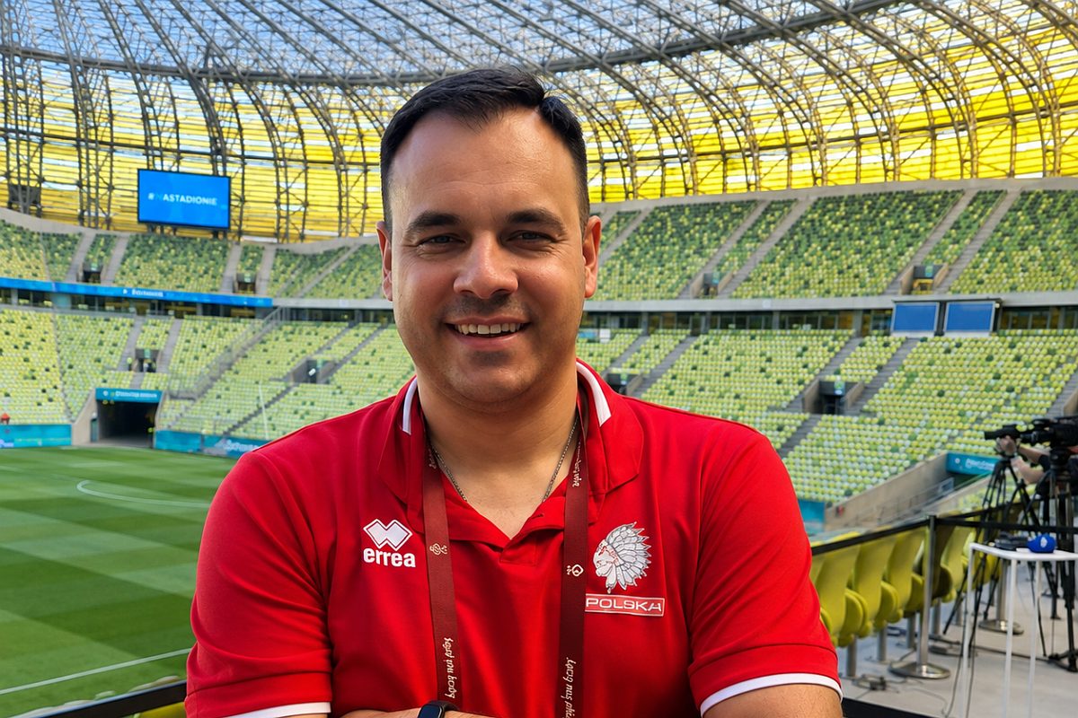 Łukasz Ciona – kim jest? Kariera, działalność sportowa i praca w Telewizji Republika